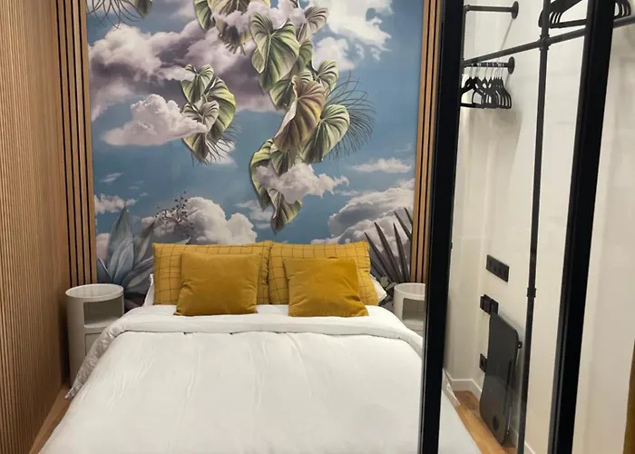 Le Loft Bleu La Madeleine - Un Mini Loft Design Et Tres *